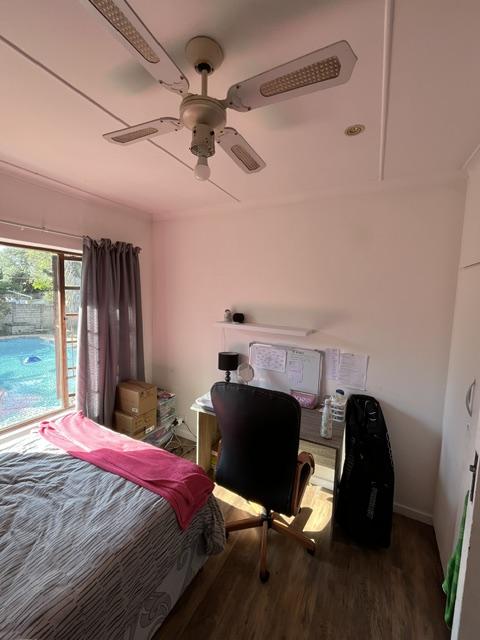 To Let 3 Bedroom Property for Rent in Beacon Bay North Eastern Cape